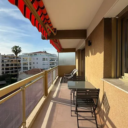 Moderne Et Lumineux A 2 Pas Des Plages Apartmán Cannes